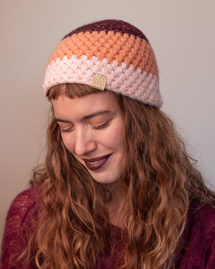 CAPPELLO VERSATILE - crea e customizza il tuo cappello a cuffia moderno