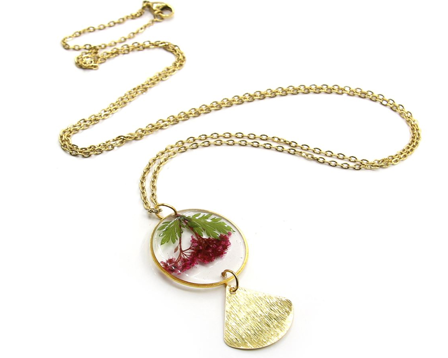 Collana con fiori veri secchi