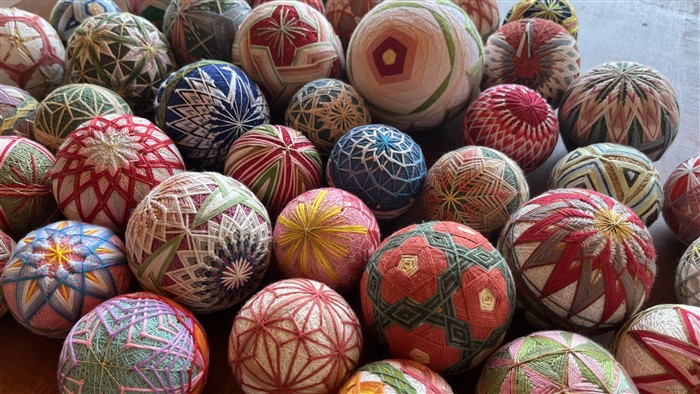 PALLINE TEMARI