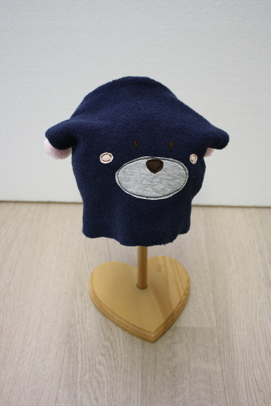 Corso per realizzare un berretto in felpa con pon pon/nappine