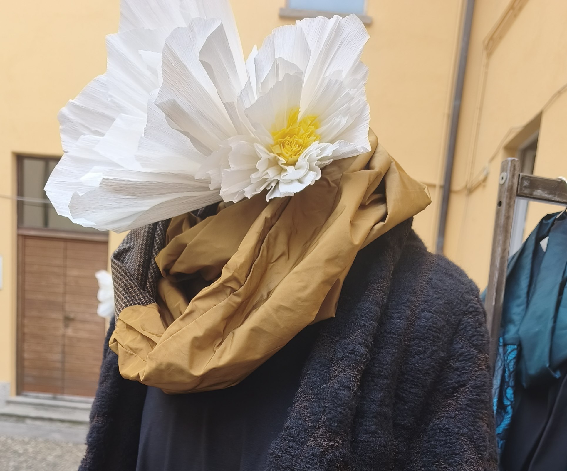 Realizziamo una sciarpa ad anello