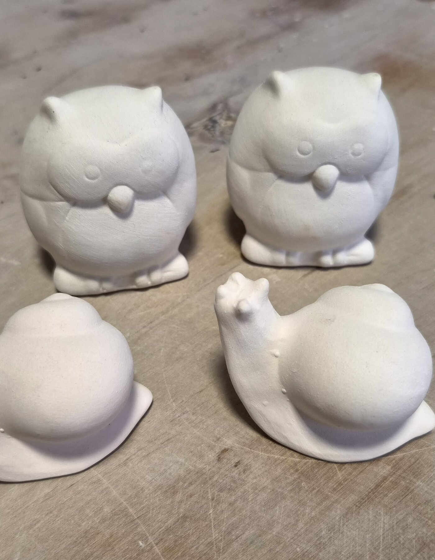 ceramic animal figurine decoration
