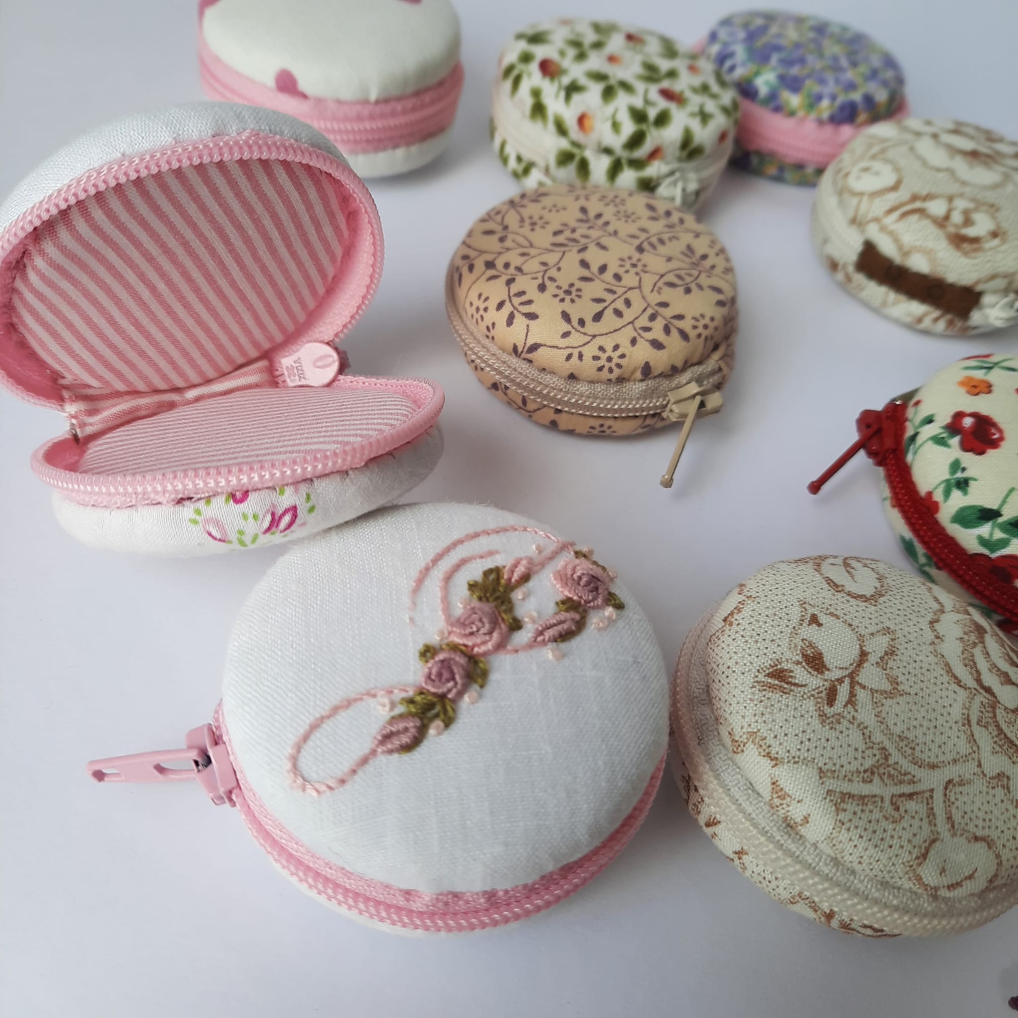 MACARON PORTAAGHI