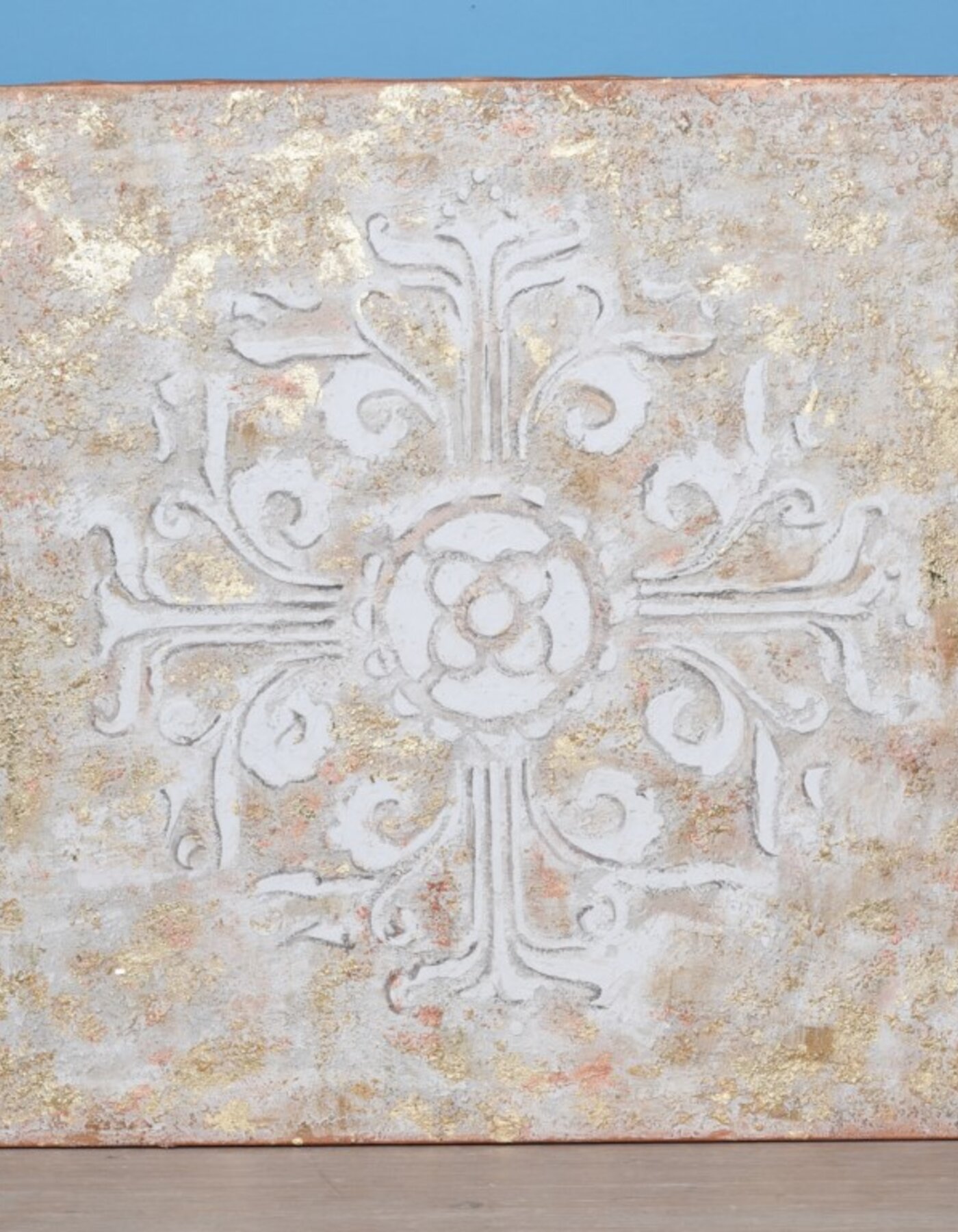 9.	Tela Astratta e Materica con inserti in foglia oro