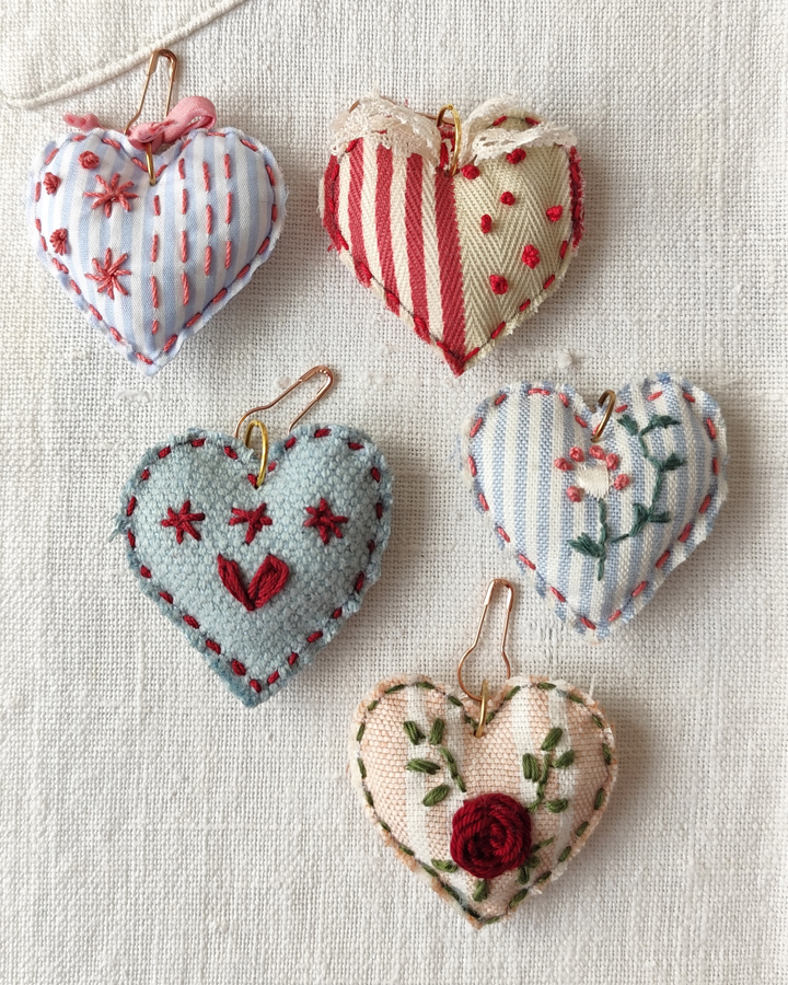 EMBROIDERED HEART PINS