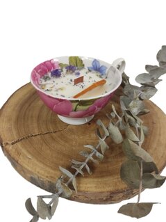 Candela in tazza vintage