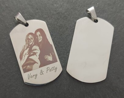 Customizable Stainless Steel Pendant: Your Memory, Engraved Forevermizable Steel Pendant: Your Memory, Engraved Forever