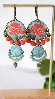 Flower earring