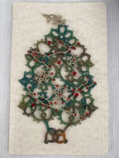 Kit tatted Christmas tree